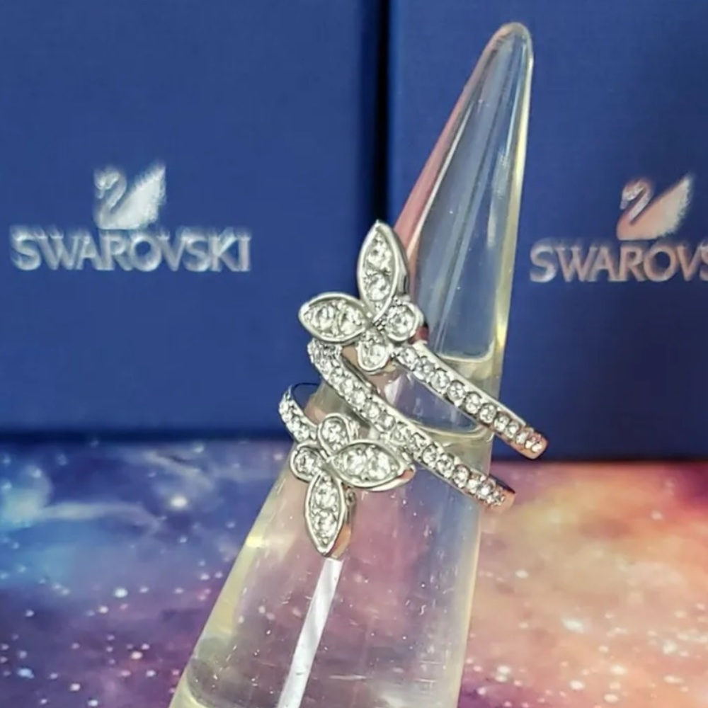 Swarovski Nightingale Ring